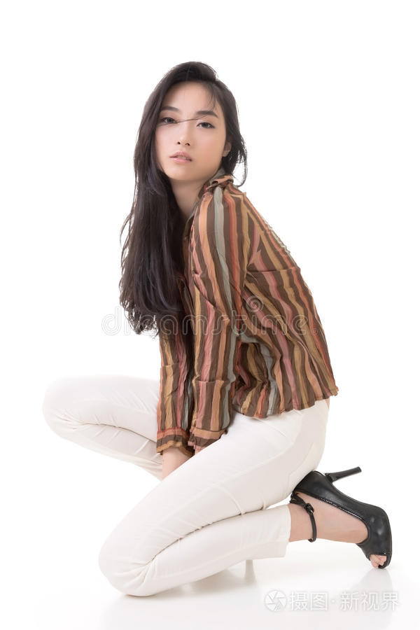 96间房主跳舞 午夜低语